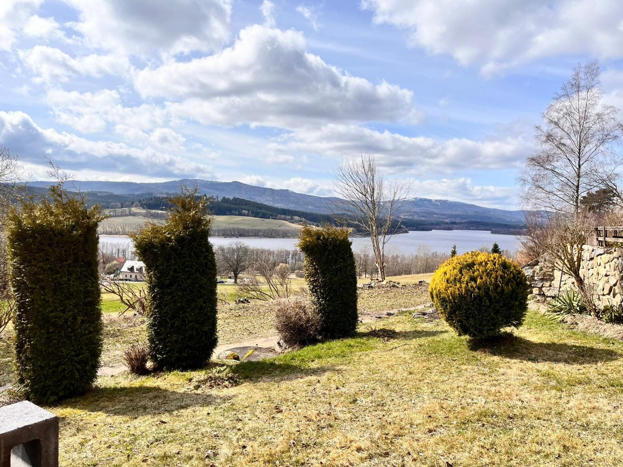 Chata Pod Houbovym Vrchem 2 Horní Planá Exteriér fotografie